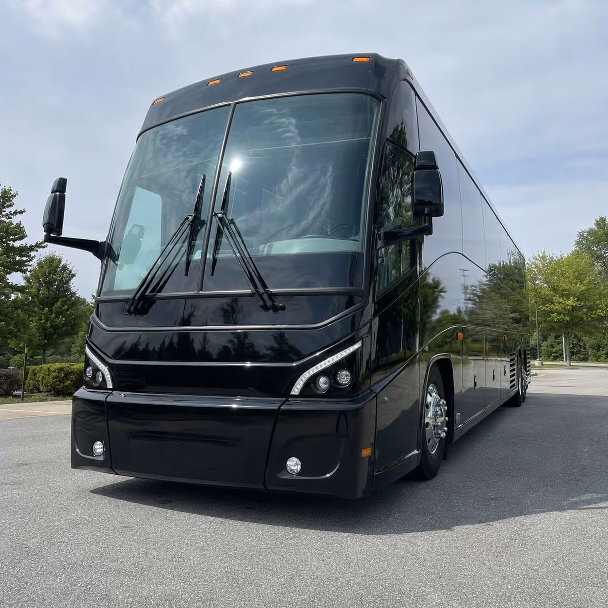 multi day bus rentals from carrollton for reunions tours and retreats