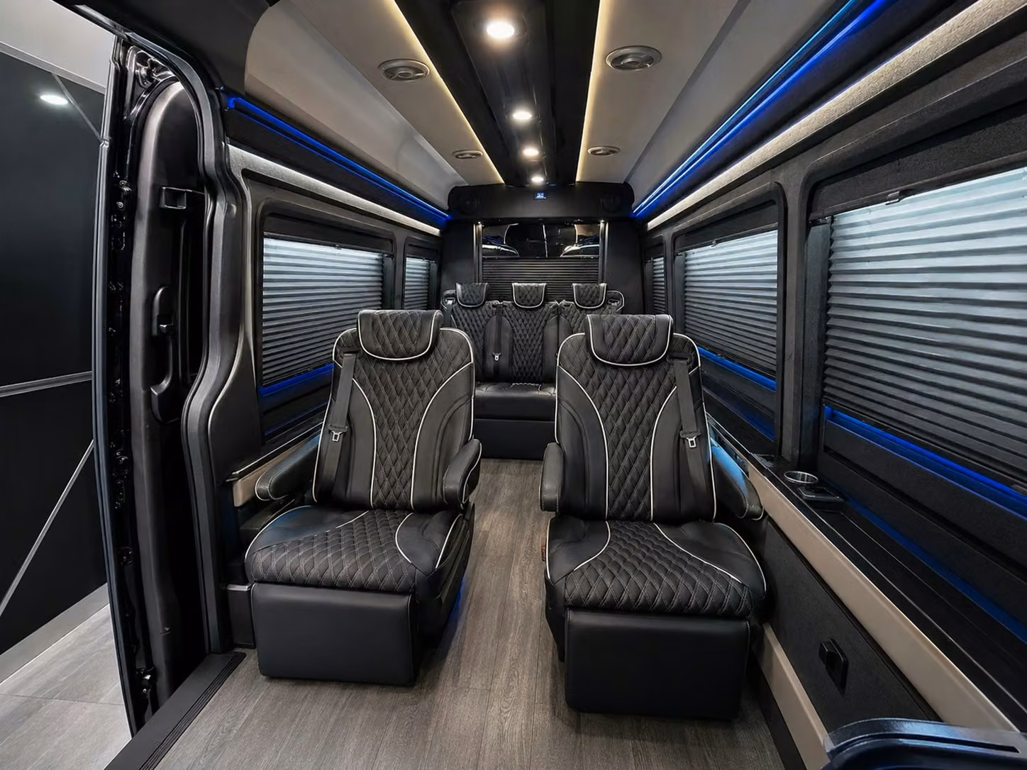 with busrentalcarrollton com securing a hotel to airport shuttle in carrollton is quick and painless